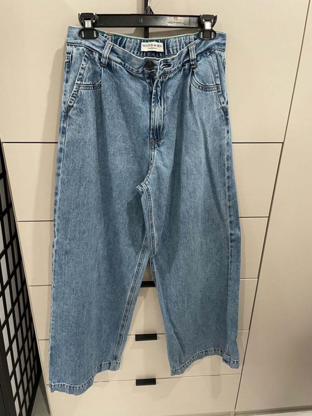 Scotch & Soda Relaxed Soft wide leg pleated women’s  Jeans